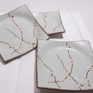 Set 3 piatti floreali CHG902