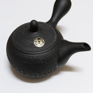 Tokoname black ribbed 400 ml CM-400-024