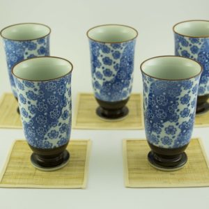 Umekomon cups CV T51868