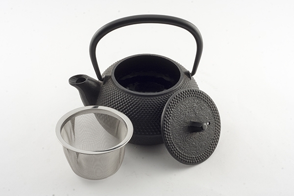 Ararè nero 33 cl - con sottoteiera Iwachu - immagine 2