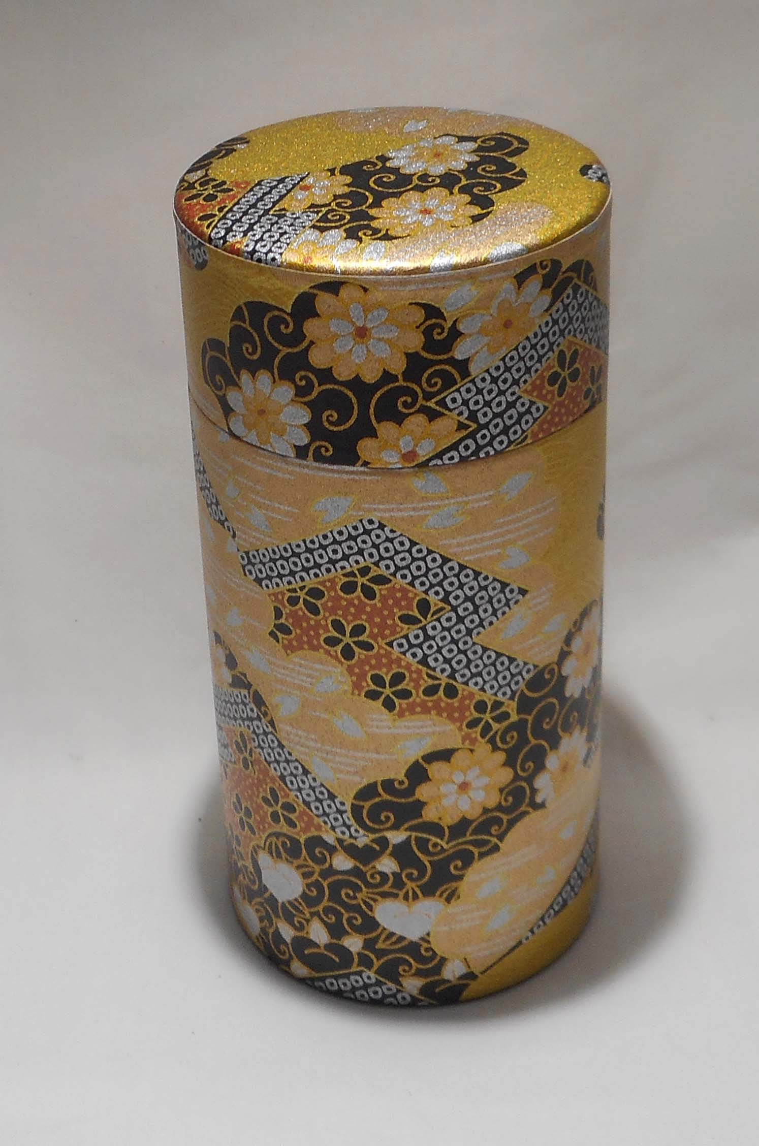 tea caddy 150 g d3